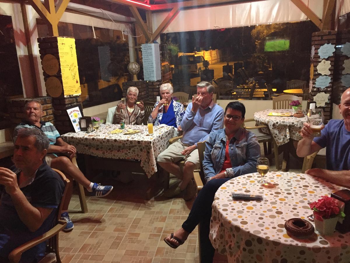 Sun Apart Hotel İçmeler Luaran gambar